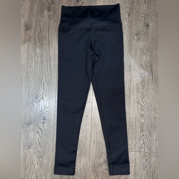 *NWOT* ATHLETA AURORA SEAMLESS LEGGING - Black - Picture 7 of 7